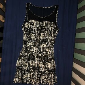 Black and white mini